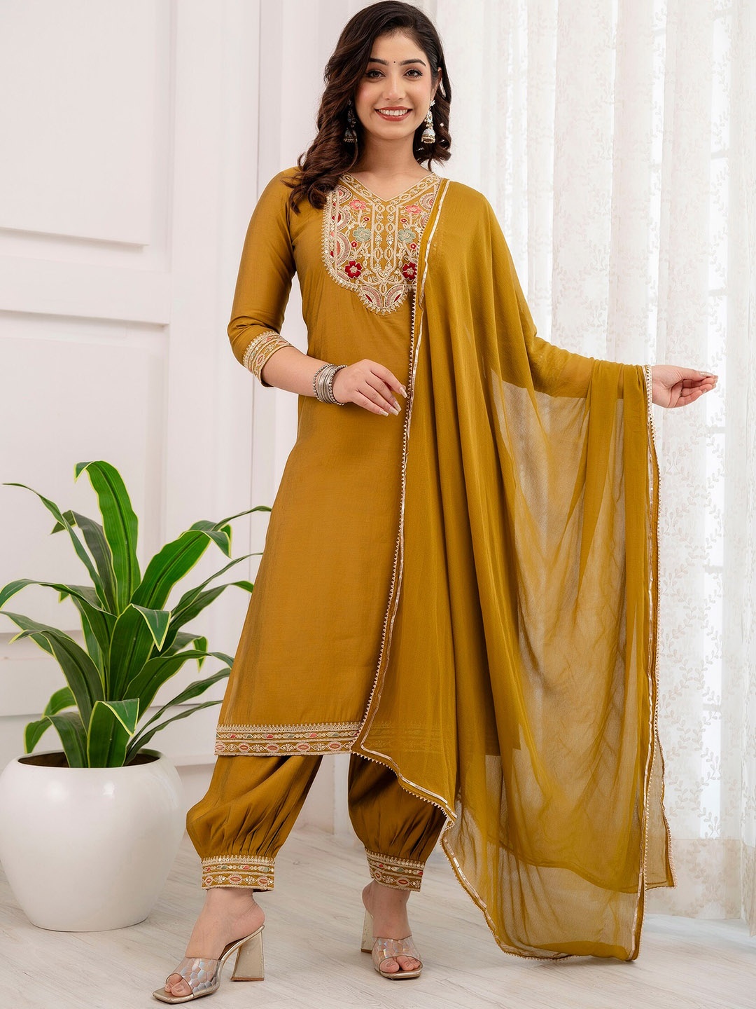 

Charu Ethnic Motifs Yoke Design Regular Thread Work Kurta with Salwar & Dupatta, Lime green
