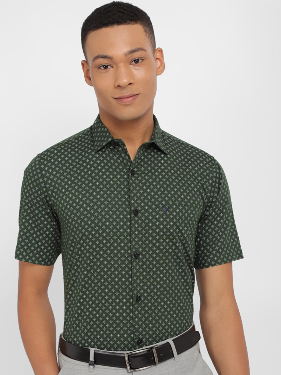 

Allen Solly Slim Fit Micro Ditsy Printed Cotton Formal Shirt, Green