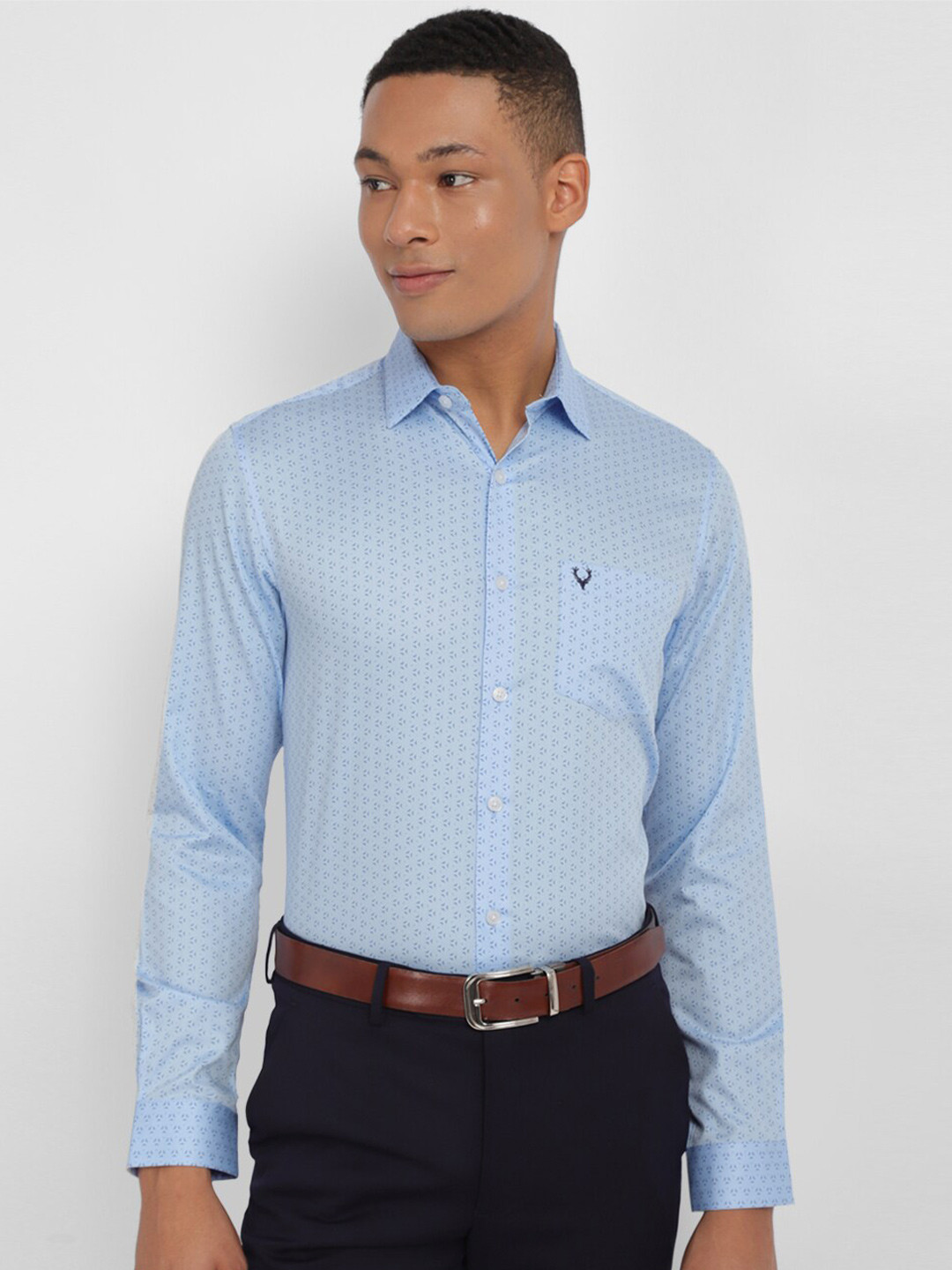 

Allen Solly Slim Fit Micro Ditsy Printed Pure Cotton Formal Shirt, Blue