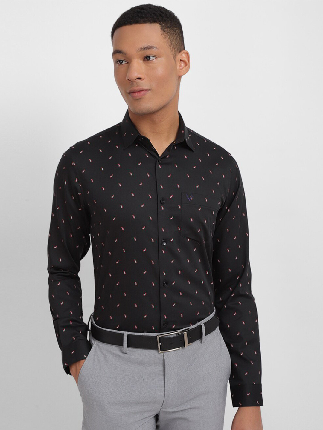 

Allen Solly Printed Slim Fit Classic Cotton Formal Shirt, Black