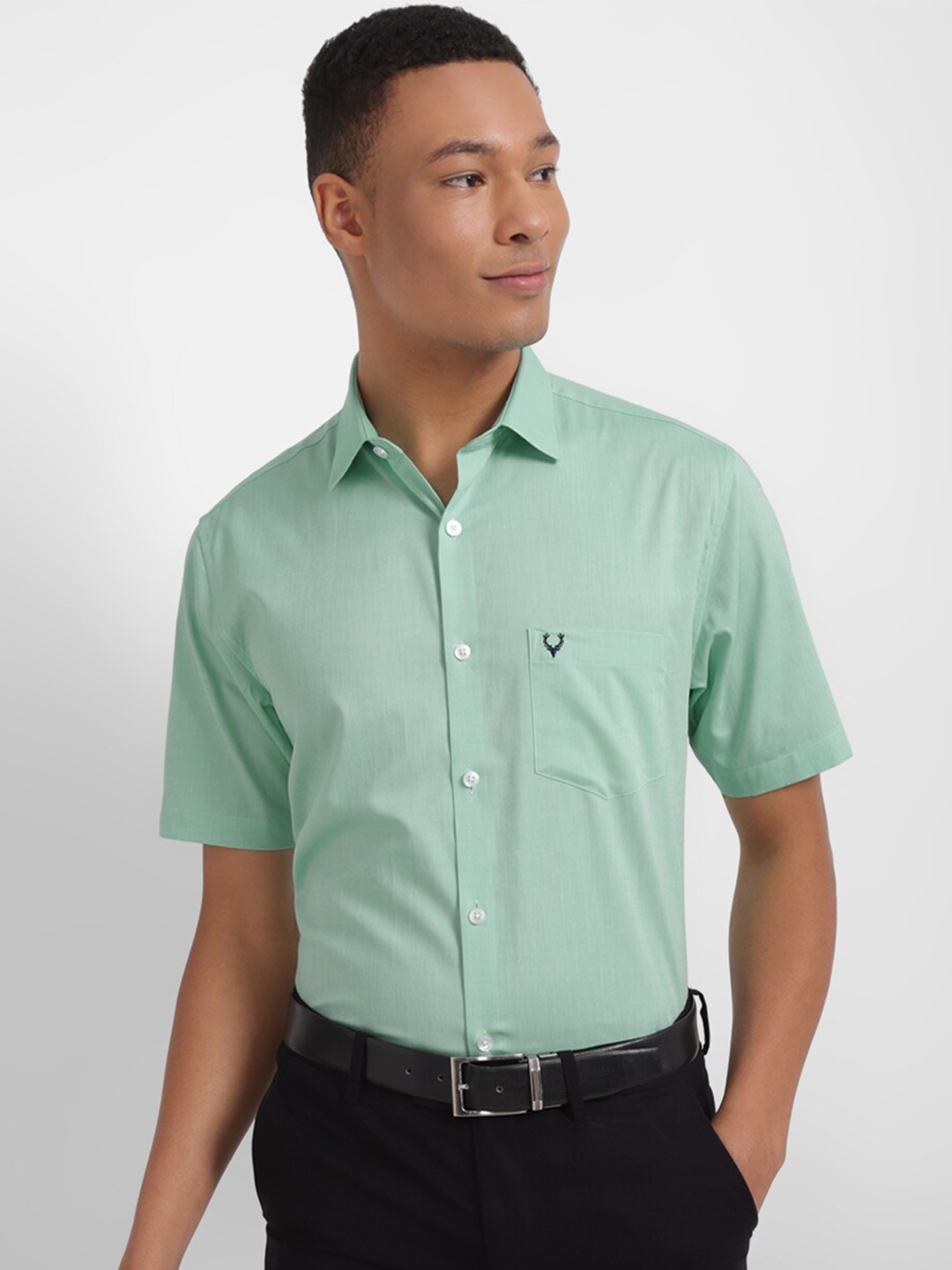 

Allen Solly Slim Fit Short Sleeves Pure Cotton Formal Shirt, Green