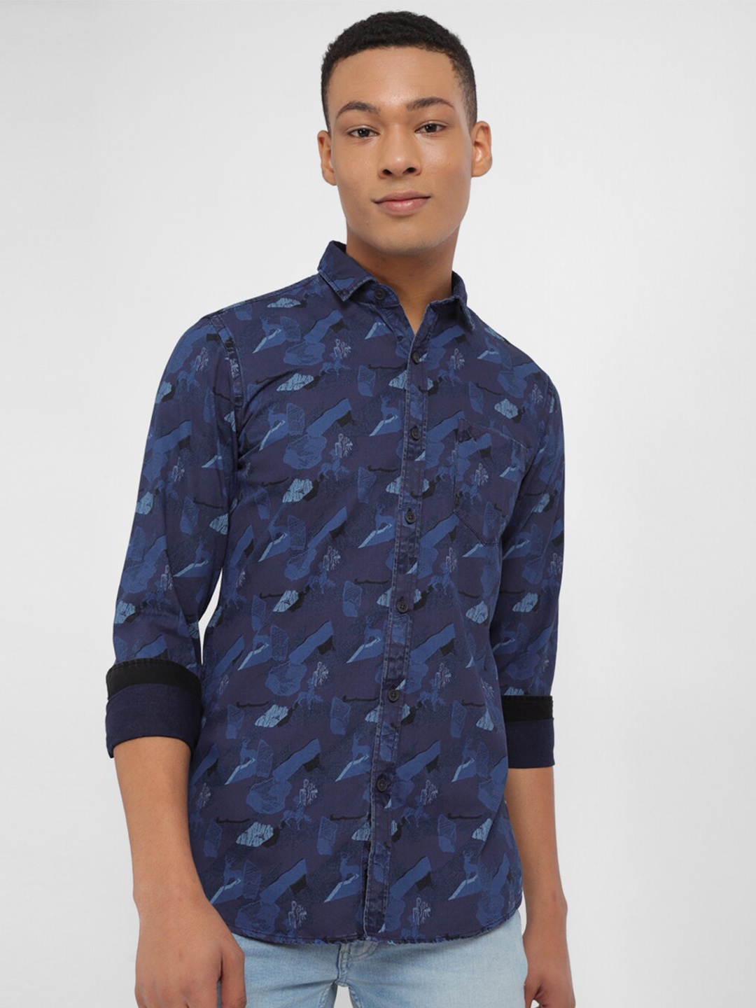 

Allen Solly Abstract Printed Casual Pure Cotton Shirt, Navy blue