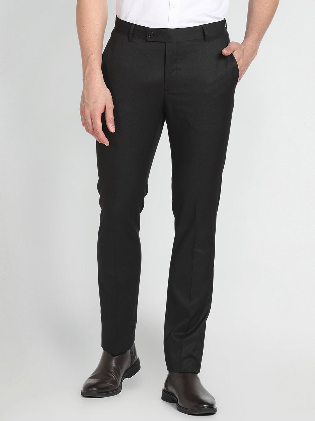 

Arrow Men Mid Rise Slim Fit Cotton Trousers, Black