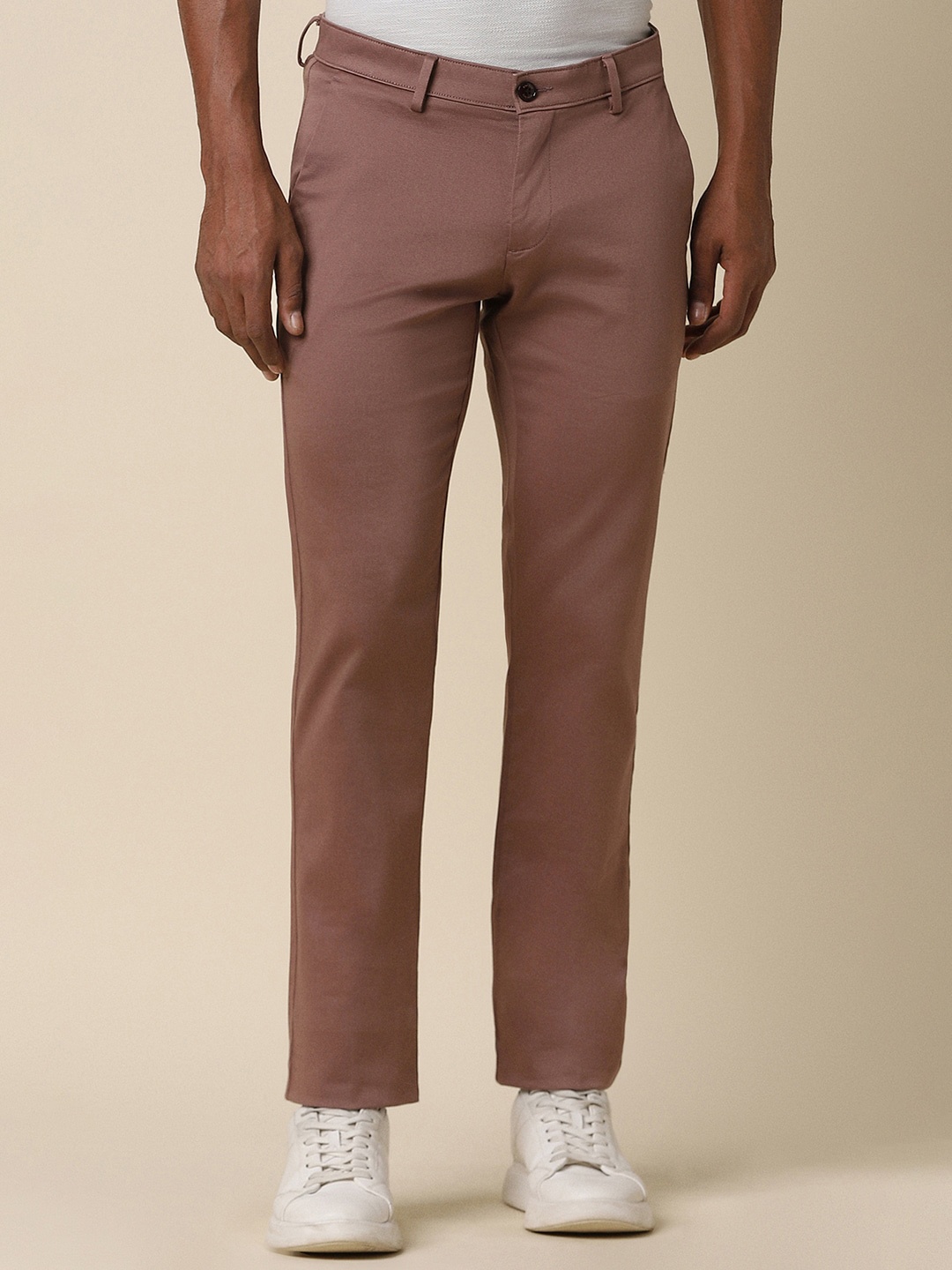 

Allen Solly Men Slim Fit Plain Regular Trousers, Camel brown