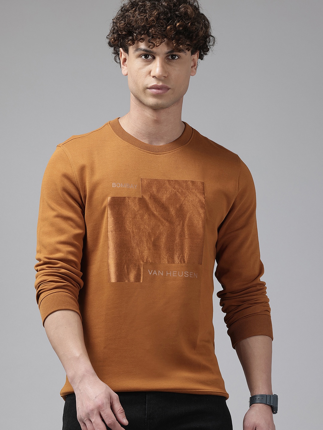 

V Dot Typography Print Sweatshirt, Brown