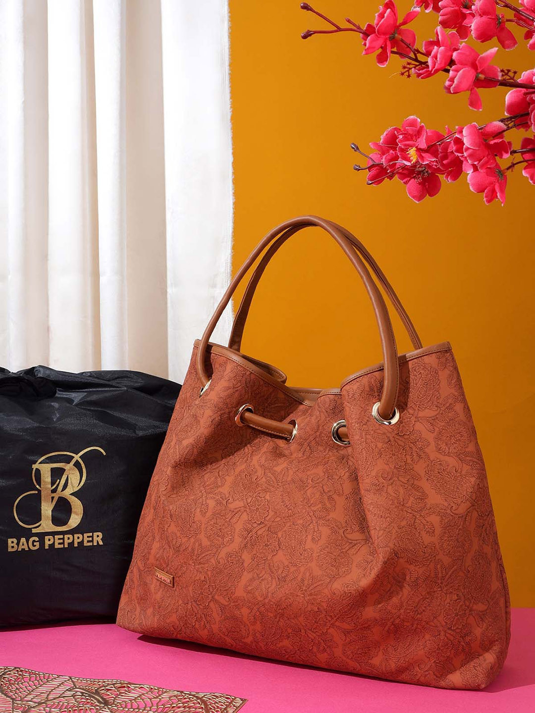 

Bag Pepper Textured PU Handheld Bag, Orange