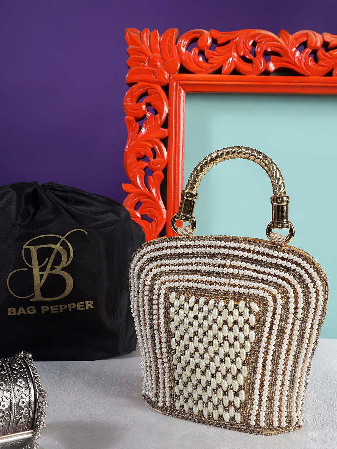 

Bag Pepper Embellished Structured Handheld Bag, Brown