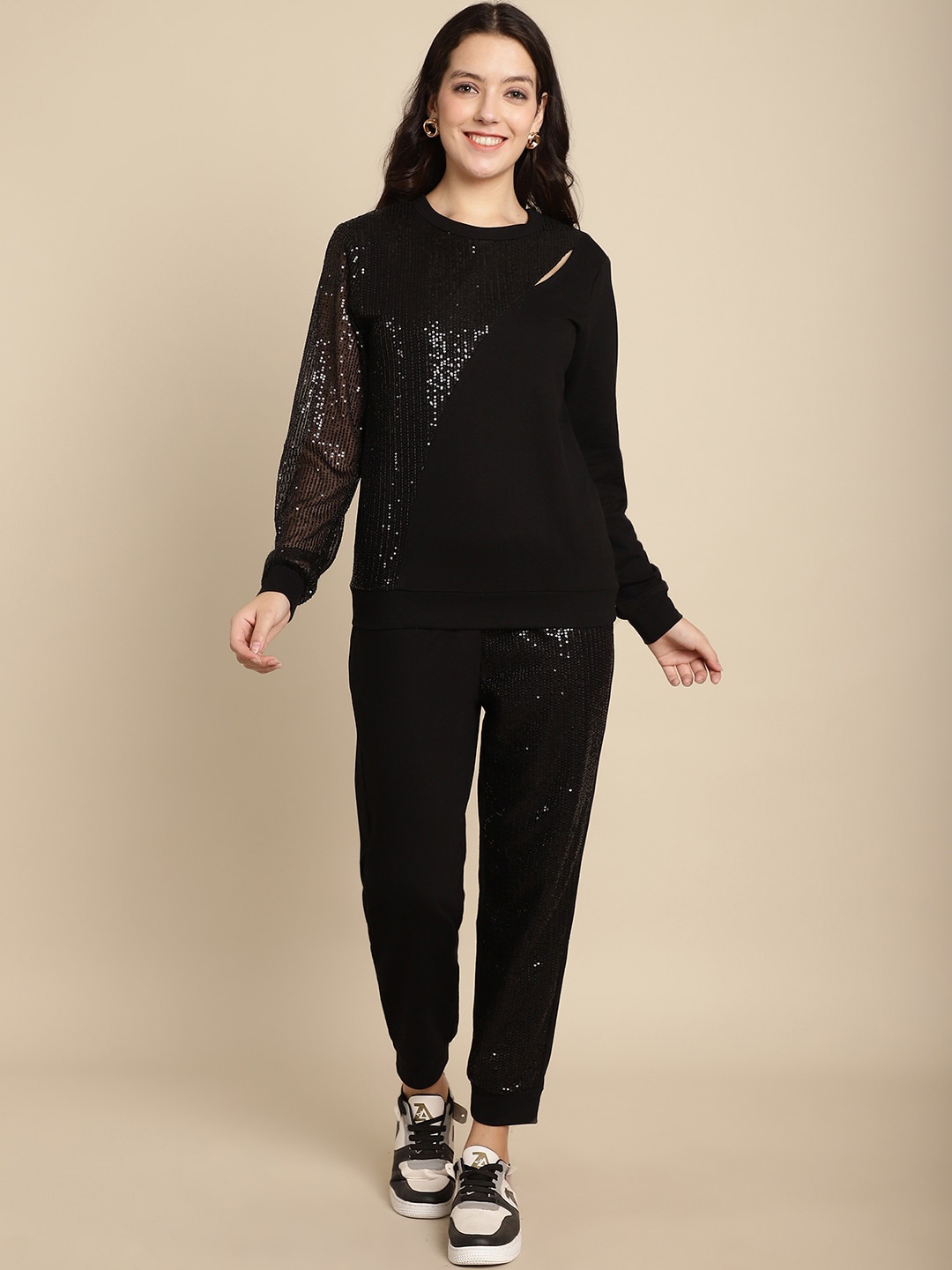 

BLANC9 Embellished Sweatshirt With Joggers, Black