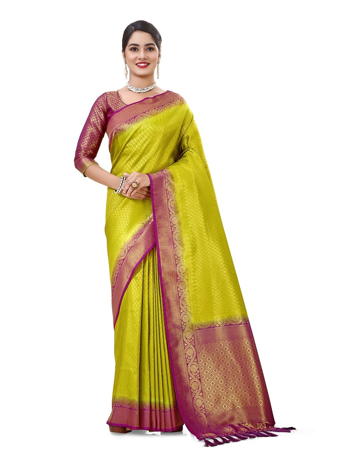 

DIVASTRI Ethnic Motifs Woven Design Zari Kanjeevaram Saree, Olive