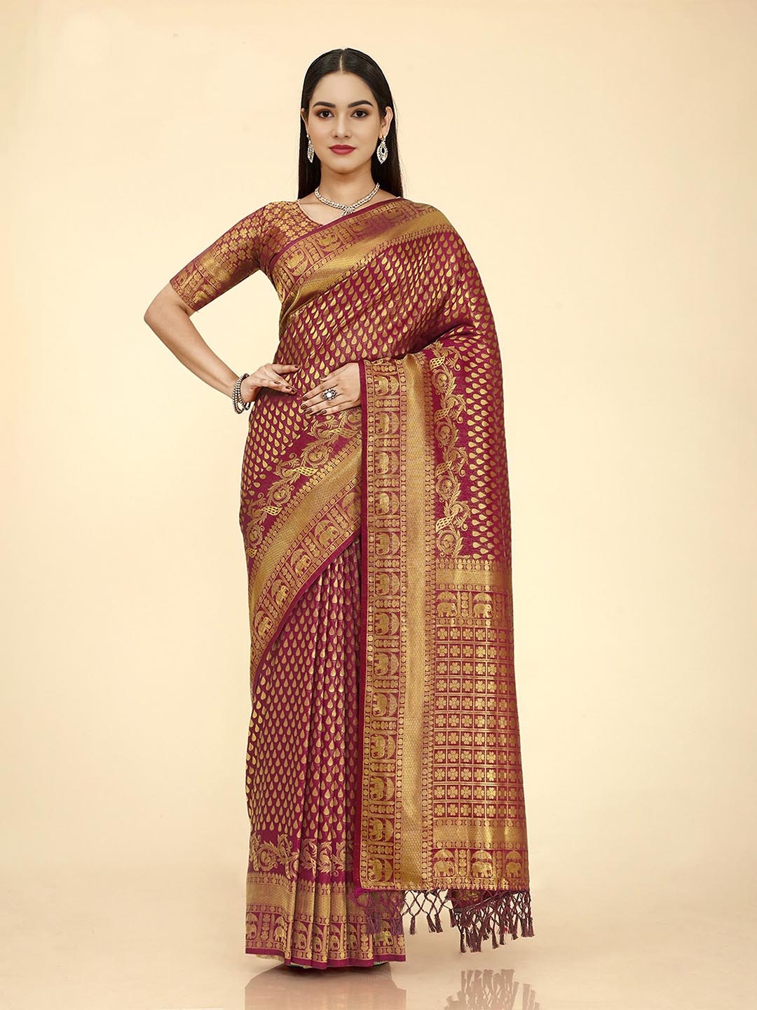 

DIVASTRI Ethnic Motifs Woven Design Zari Kanjeevaram Saree, Red