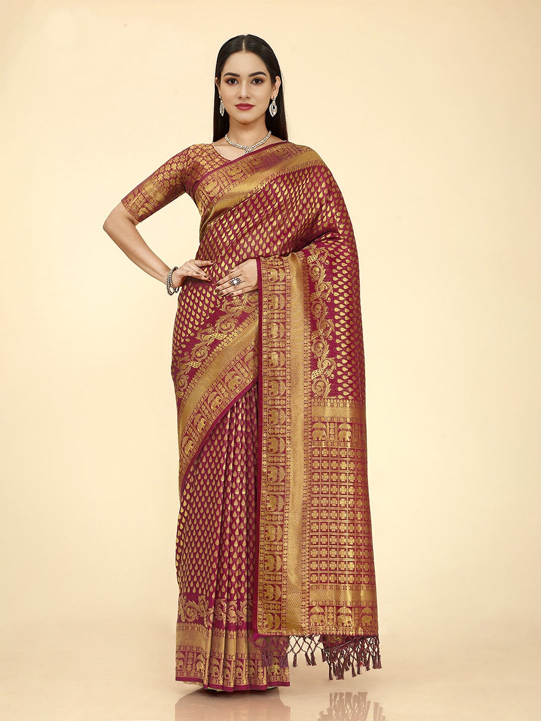

DIVASTRI Ethnic Motifs Woven Design Zari Detailed Kanjeevaram Saree, Maroon