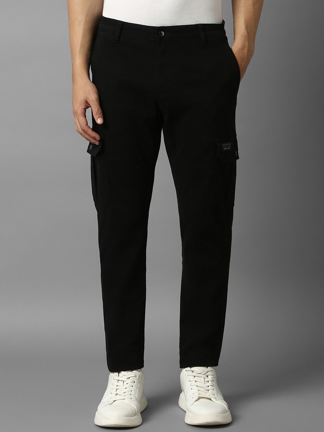

Louis Philippe Jeans Men Slim Fit Cargos, Black