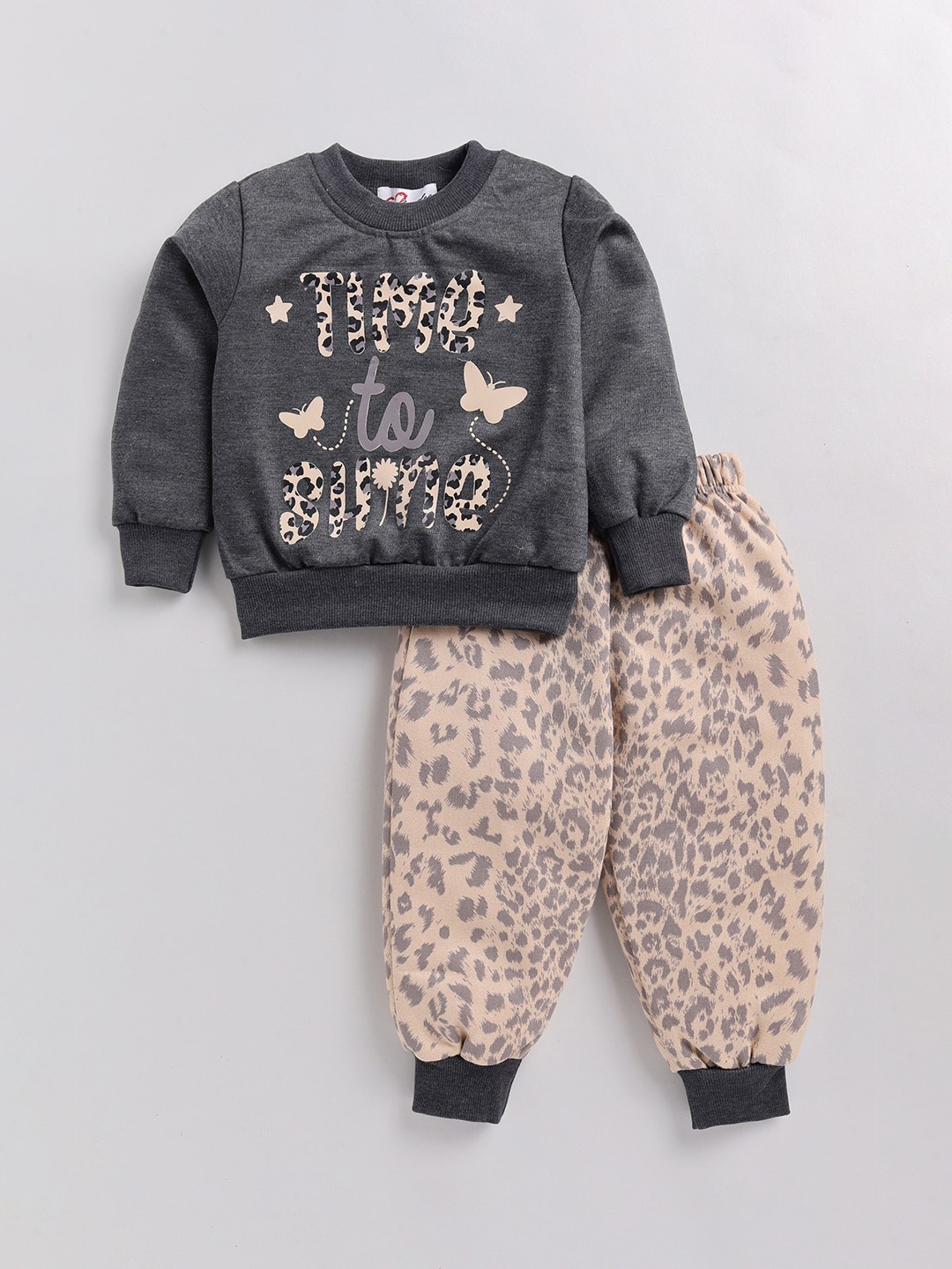 

M'andy Girls Leopard Printed Fleece Pullover With Joggers, Grey