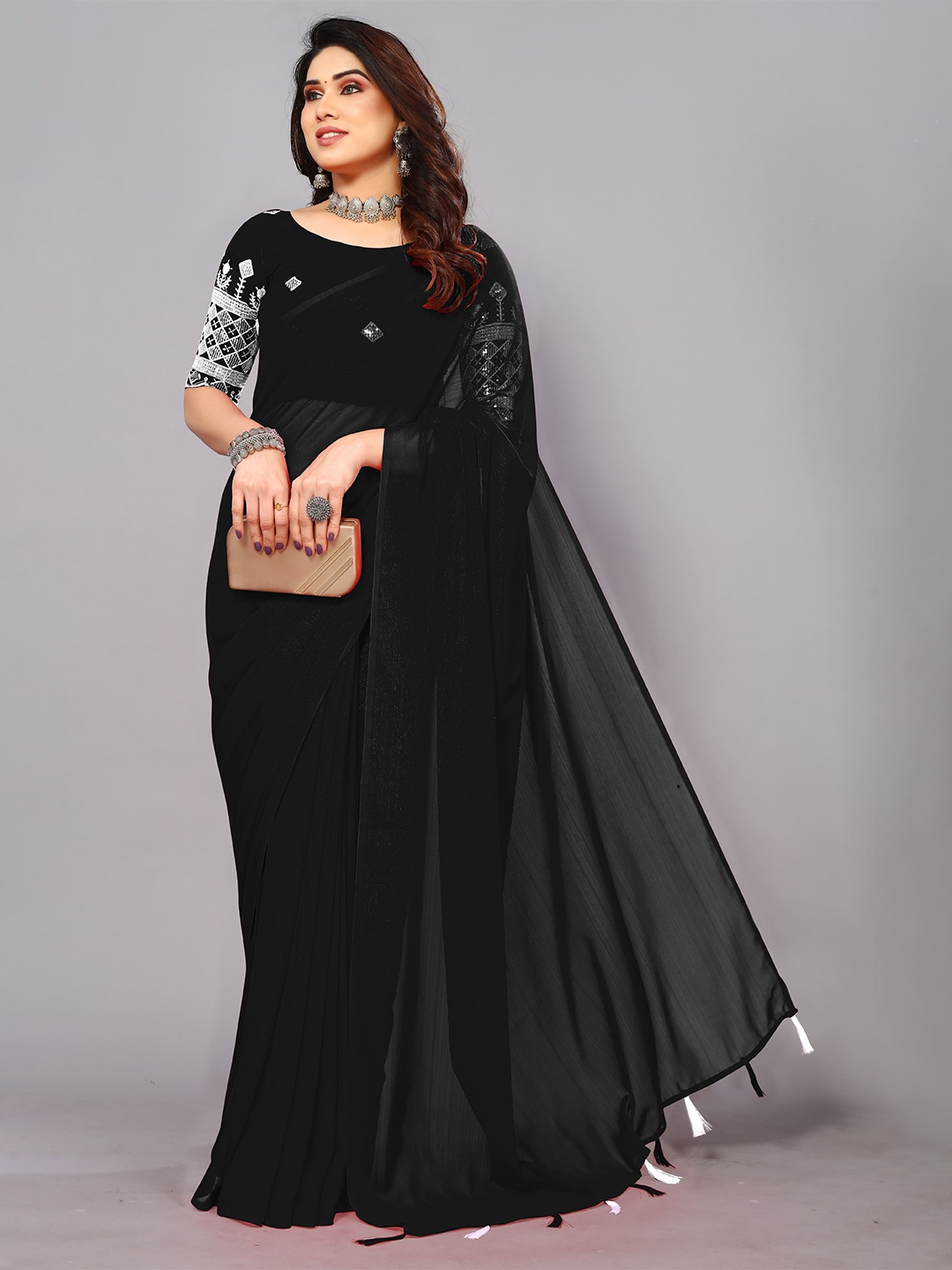 

ZELZIS Saree With Embroidered Blouse, Black
