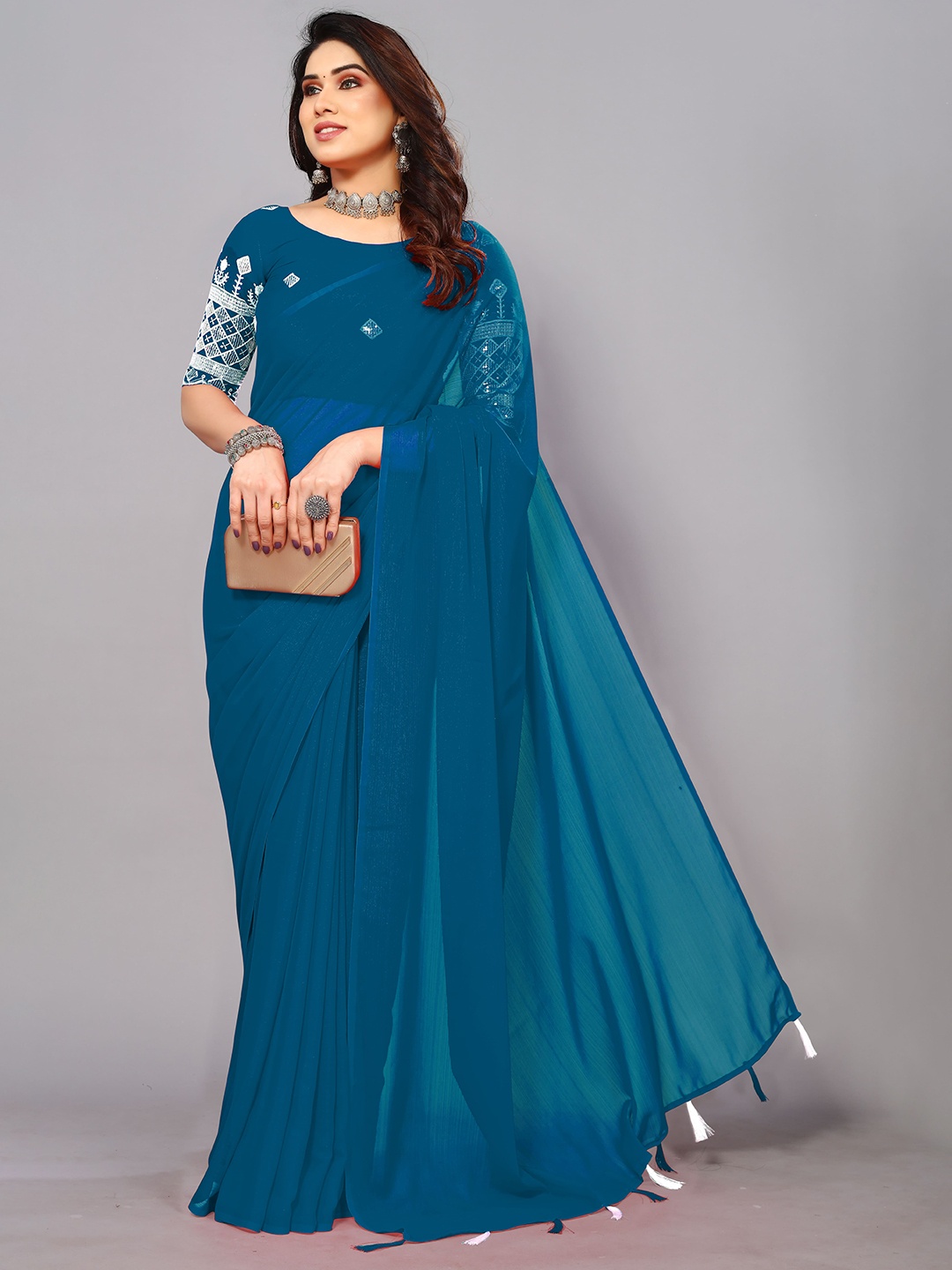 

ZELZIS Saree With Embroidered Blouse, Blue