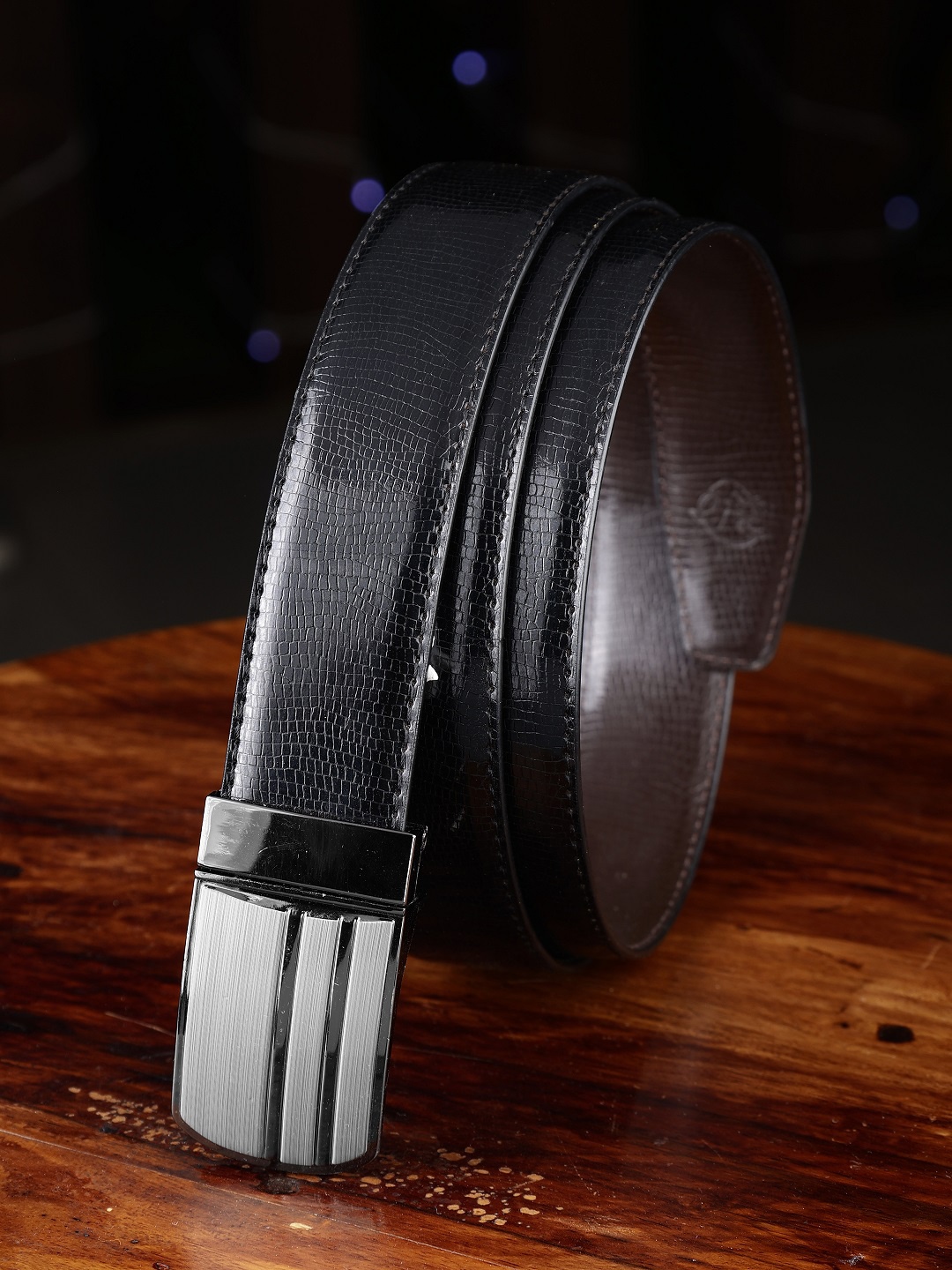 

ZEVORA Men Textured Leather Reversible Belt, Black