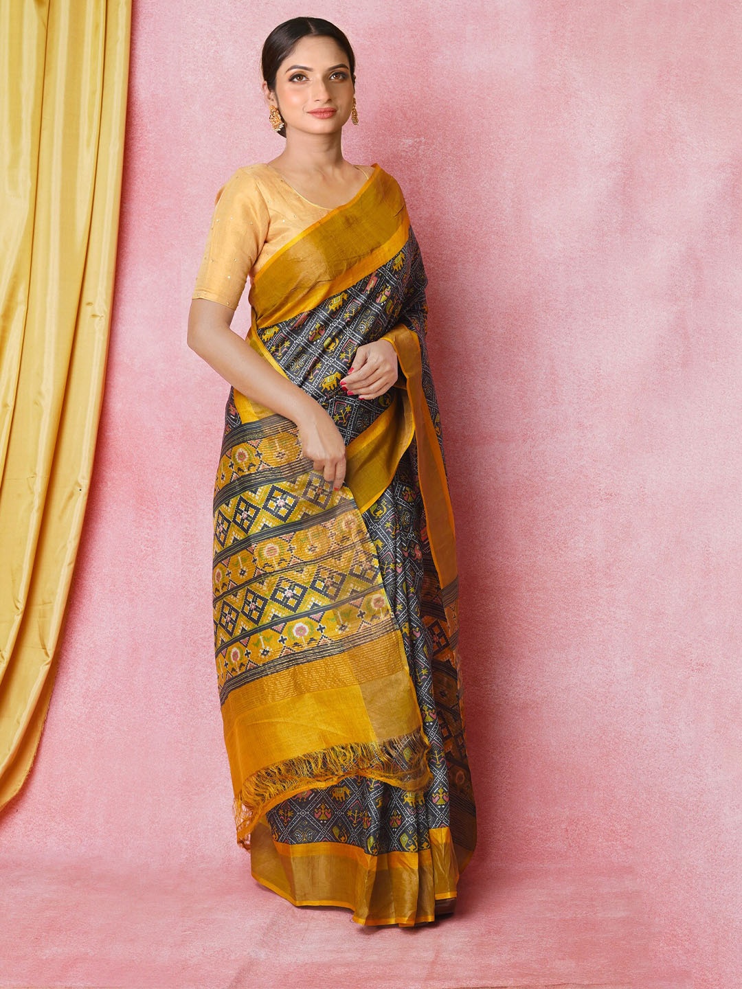

Unnati Silks Ethnic Motifs Pure Silk Handloom Tussar Saree, Black
