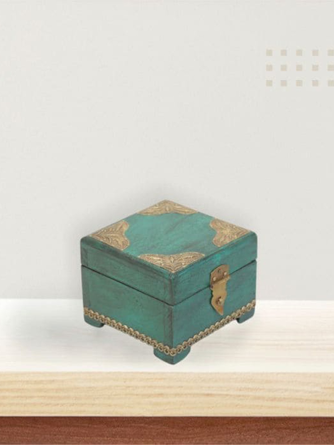 

Artisans Rose Flourite Teal Green Wooden Jewellery Organiser