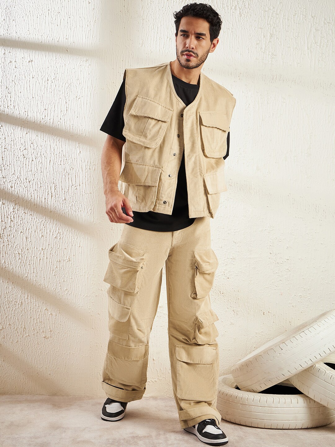 

FUGAZEE Beige Cotton T-Shirt With Trouser & Jacket