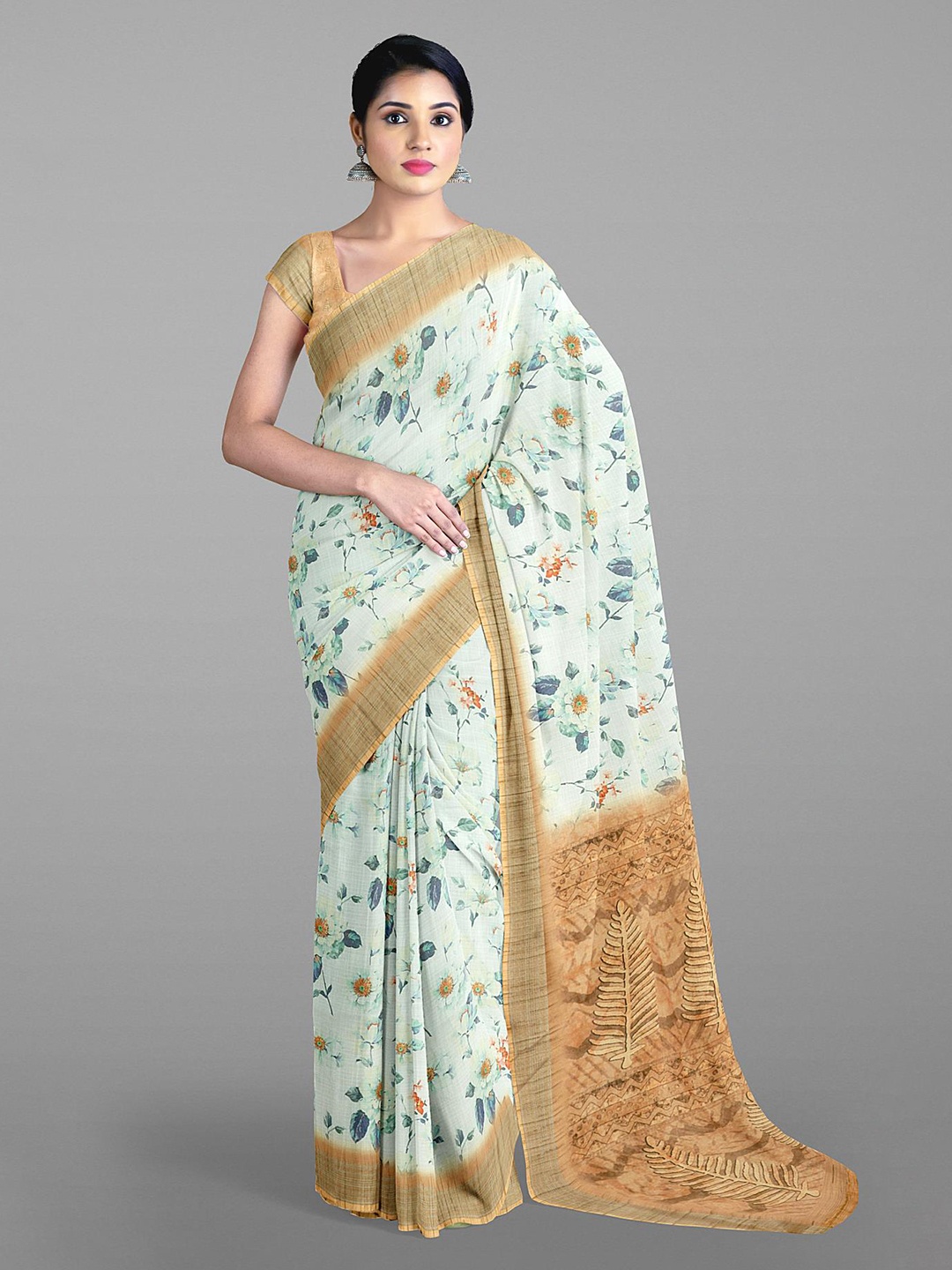 

Kalamandir Floral Printed Saree, Off white