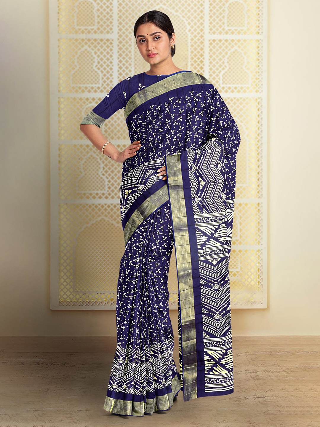 

Kalamandir Ethnic Motifs Printed Saree, Navy blue