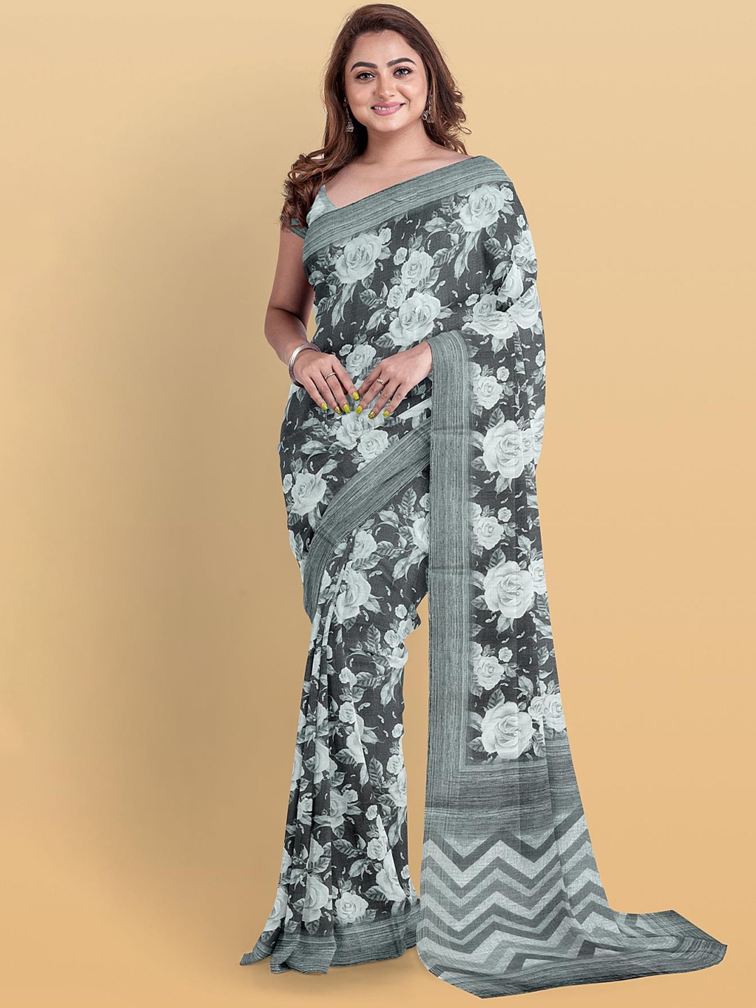 

Kalamandir Floral Printed Banarasi Saree, Black