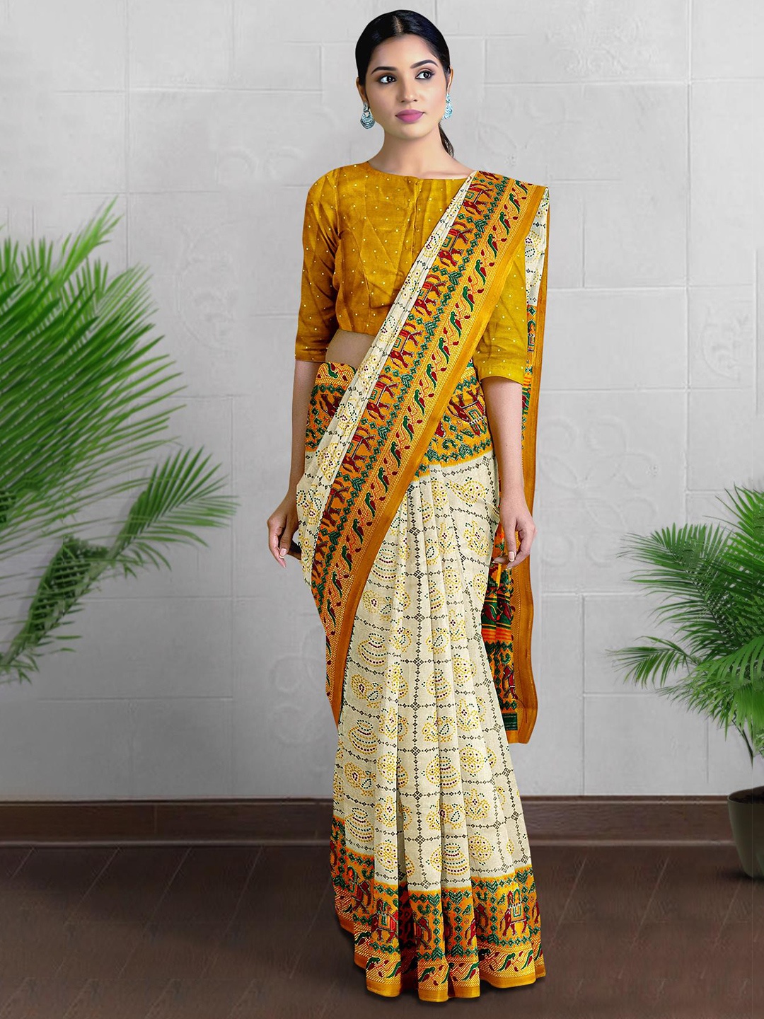 

Kalamandir Ethnic Motifs Printed Saree, Cream