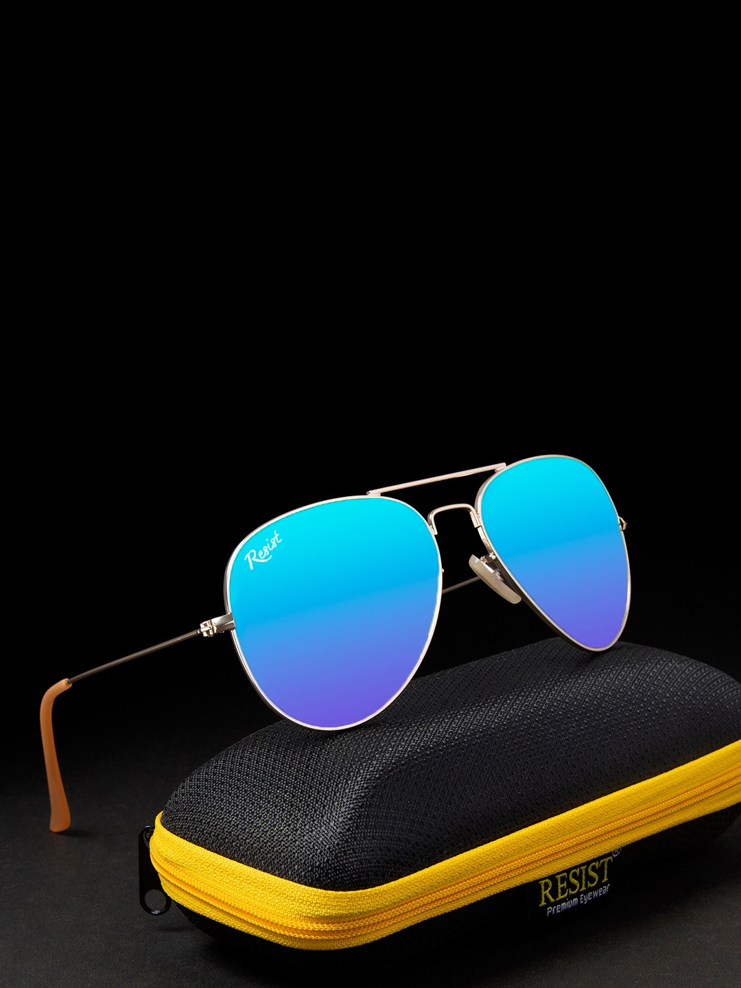 

RESIST EYEWEAR Unisex Blue Lens & Gold-Toned Aviator Sunglasses AIRGOLDAQUAREVO