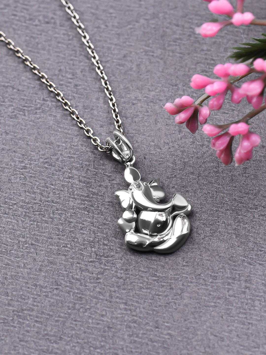 

KUBERBOX 92.5 Sterling Silver Rhodium-Plated Ganesha Pendant With Chain