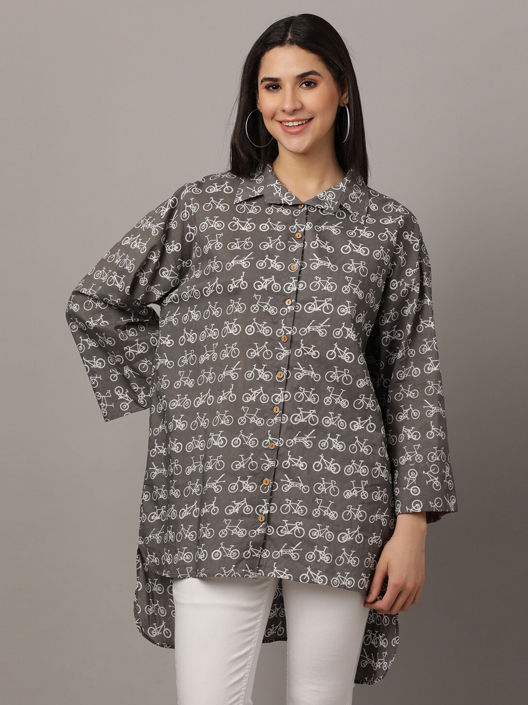 

The Mom Store Printed Relaxed Oversized Cotton Longline Casual Shirt, Black