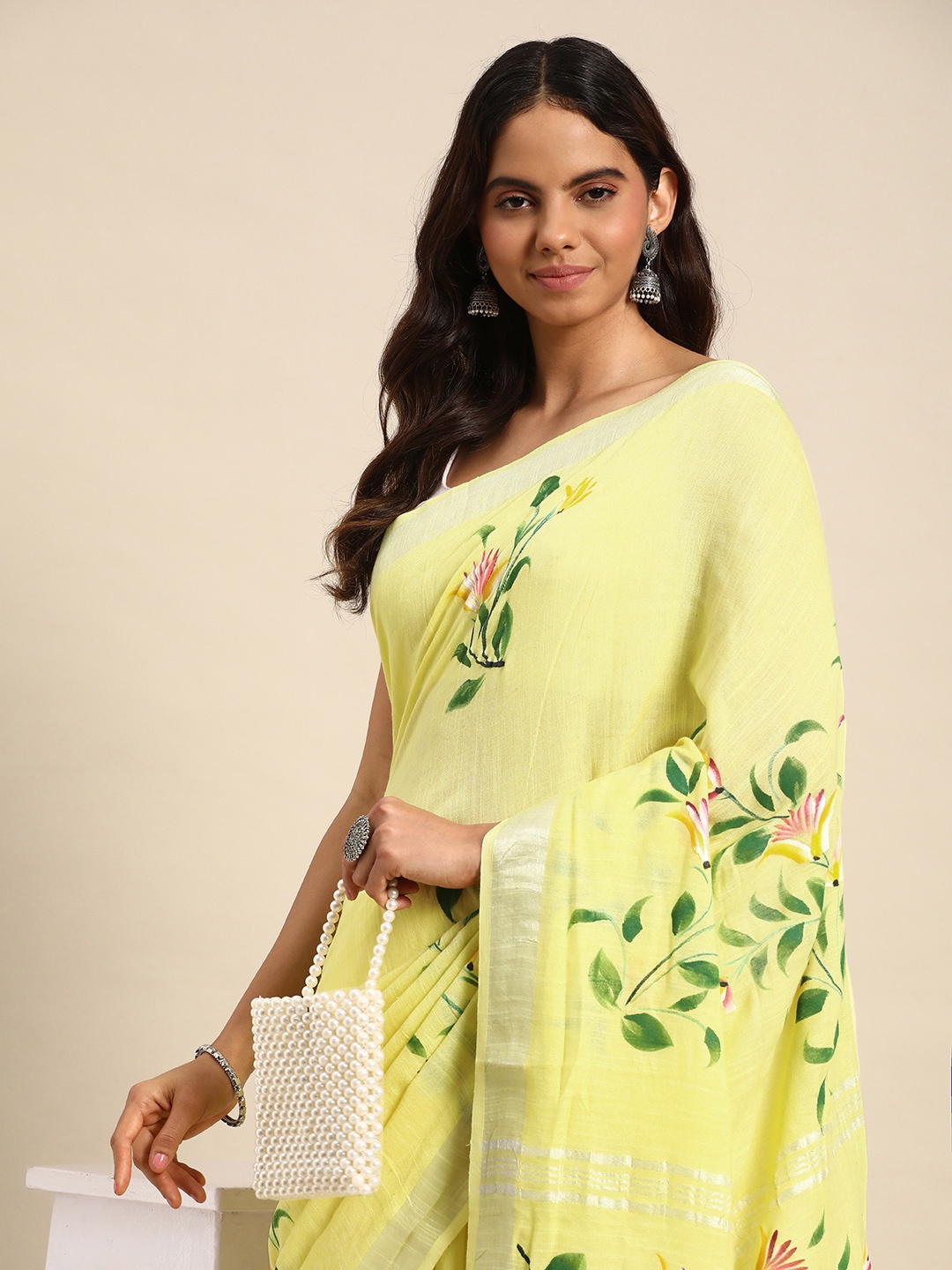 

Kalyan Silks Floral Pure Linen Banarasi Saree, Yellow