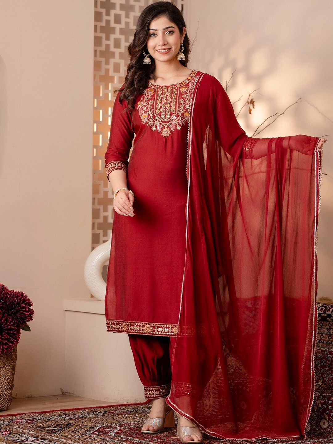 

CKM Floral Embroidered Dupion Silk Kurta with Harem Pants & With Dupatta, Maroon