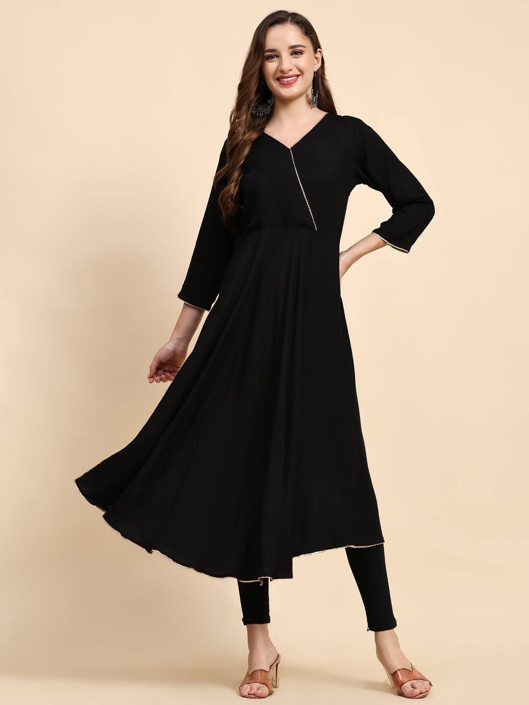 

AURIELLA V-Neck Gotta Patti Anarkali Kurta With Dupatta, Black