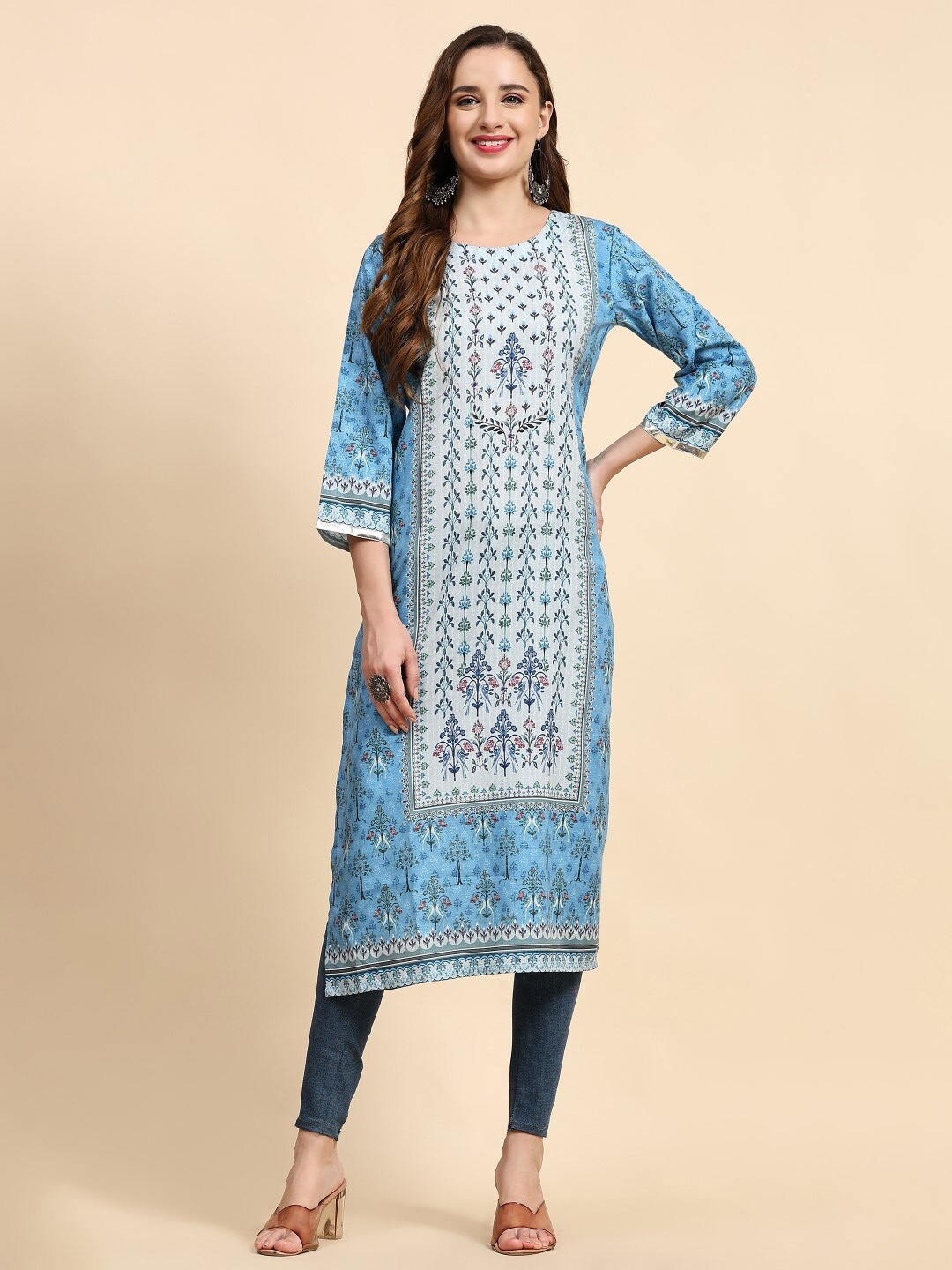 

Auriella Ethnic Motifs Printed Round Neck Straight Kurta, Blue
