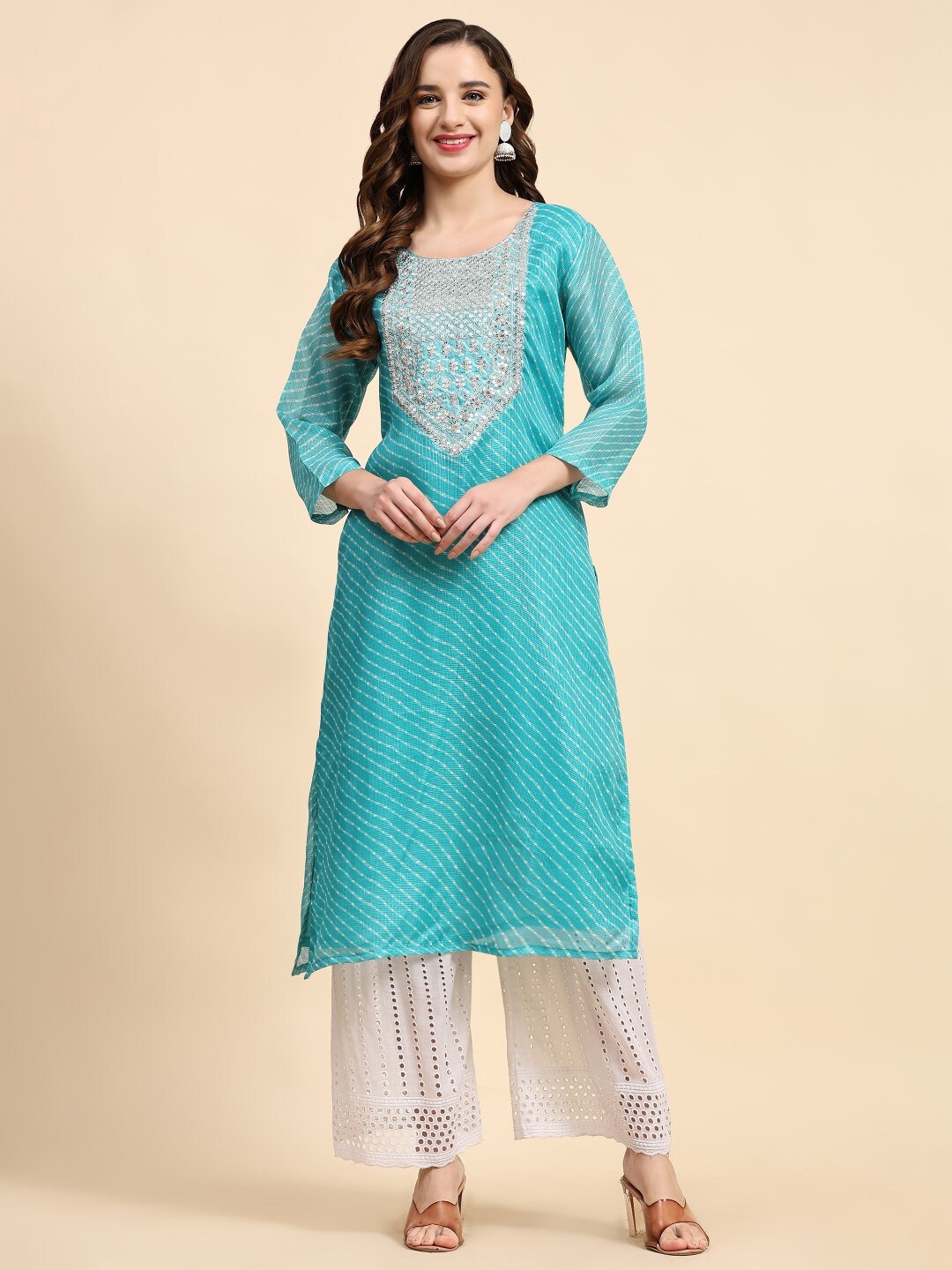 

AURIELLA Lehriya Printed Tie-Up Neck Thread Work Cotton Straight Kurta, Sea green