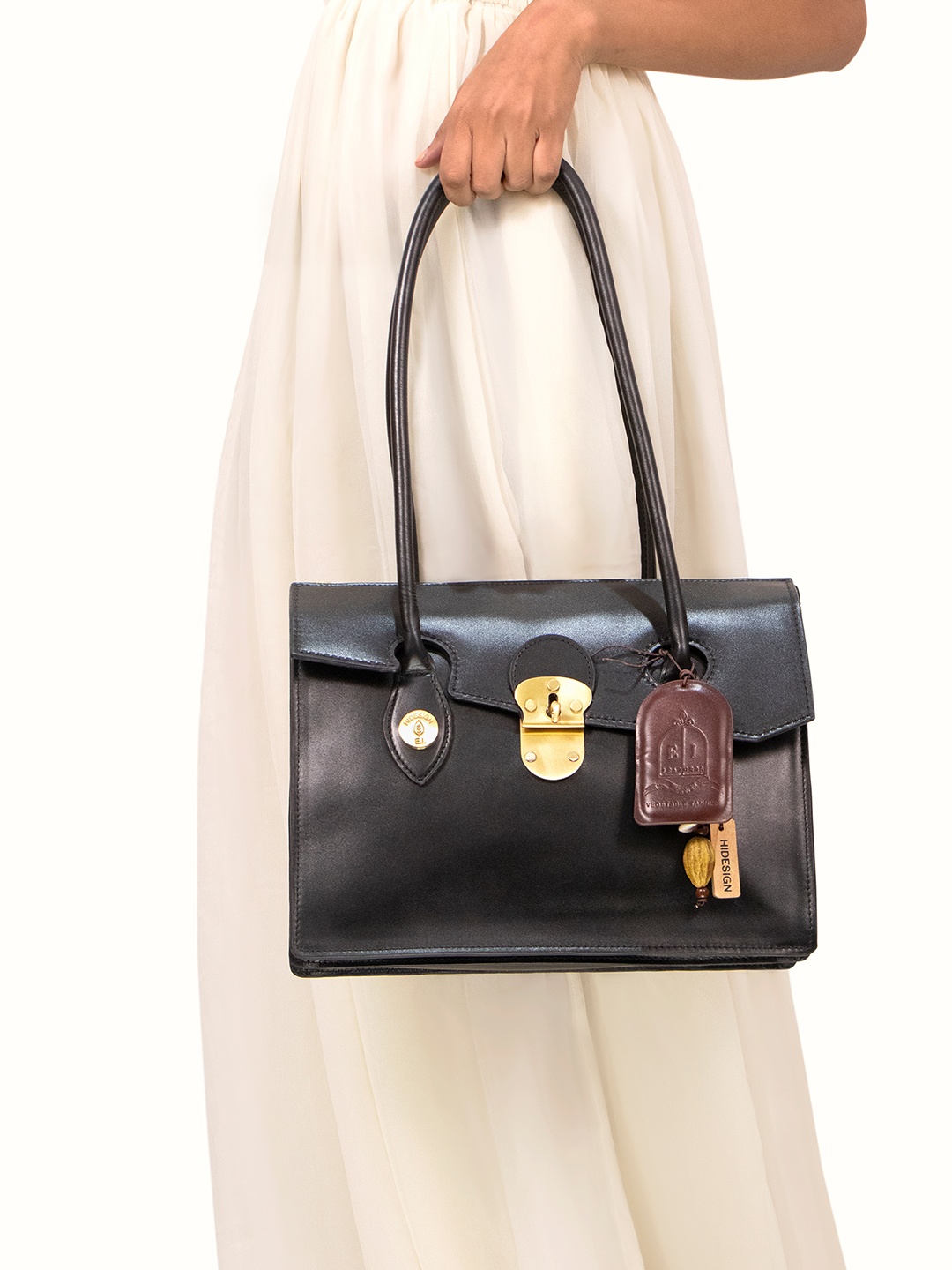 

Hidesign textured Structured Leather Shoulder Bag With Tasselled, Black
