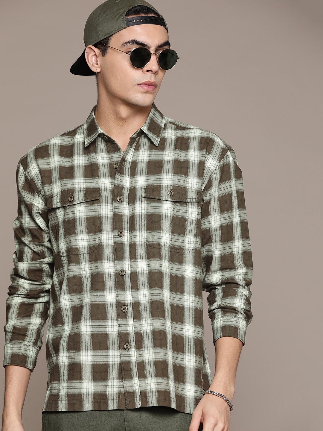 

Roadster Men Classic Checked Pure Cotton Casual Shirt, Olive