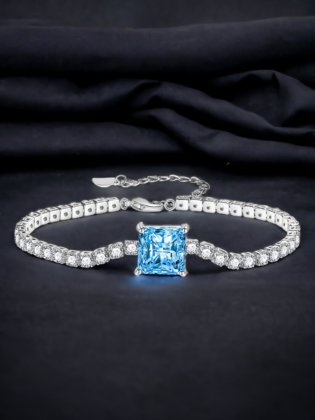 

Designs & You Women Brass Cubic Zirconia Silver-Plated Wraparound Bracelet