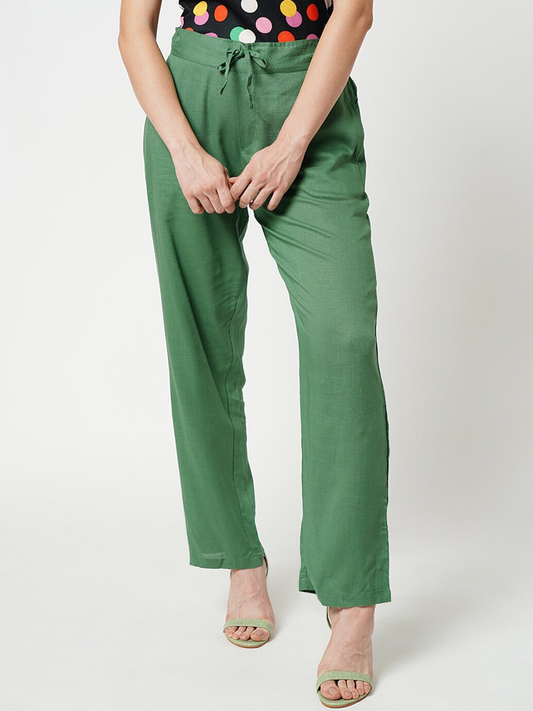 

ONLY Women Regular Fit High-Rise Pure Cotton Trousers, Green