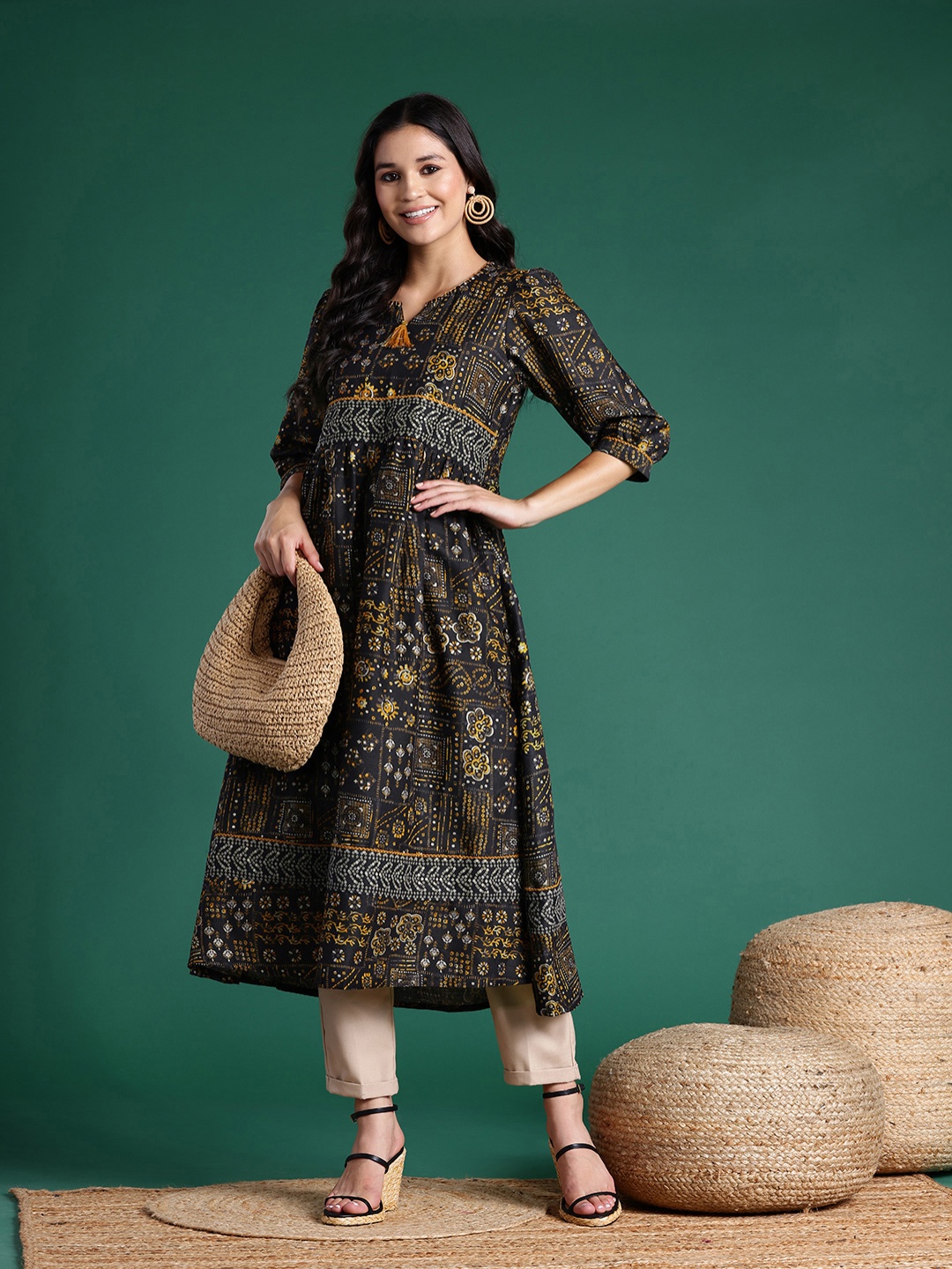 

Sangria Ethnic Motifs Printed A-Line Kurta, Black
