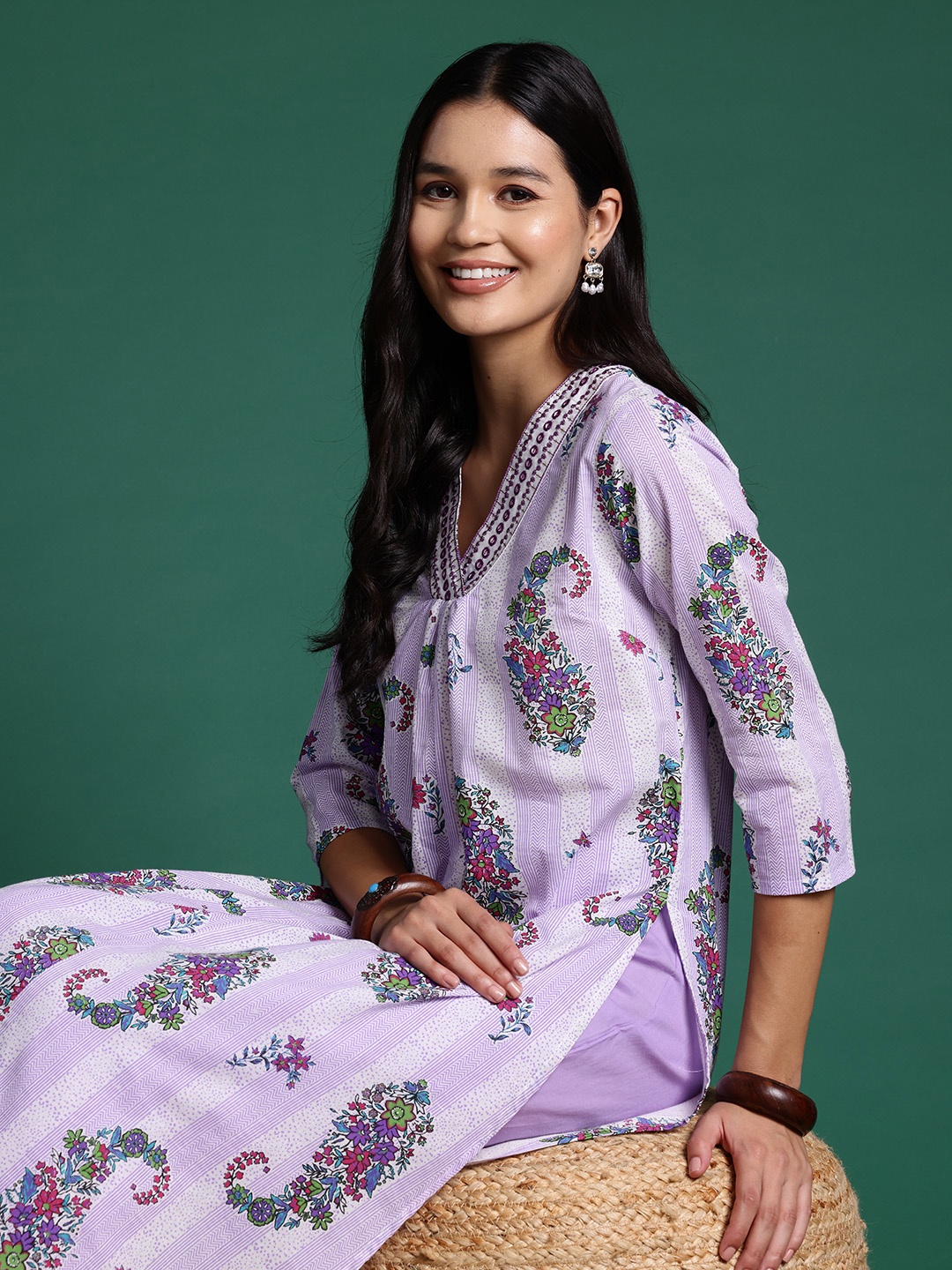 

Sangria Printed Pleated Kurta with Palazzos, Lavender