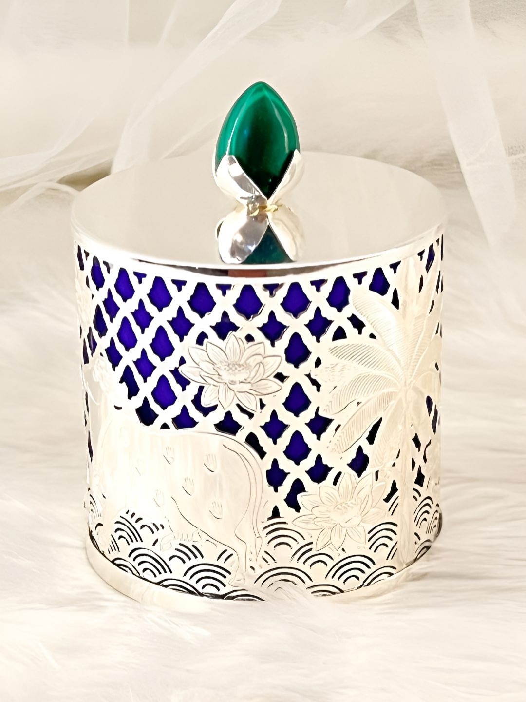 Timaya's Decor Blue & Silver-Plated Textured Food Container