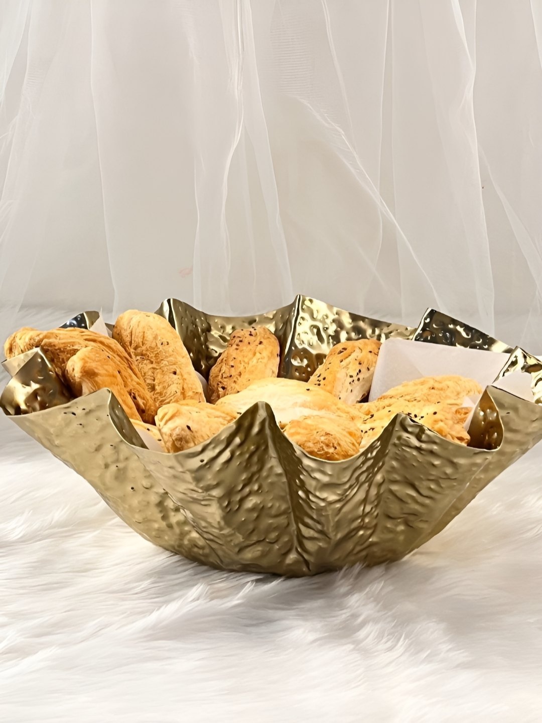 

Timaya's Decor 2 Pcs Gold toned Serving Bowls