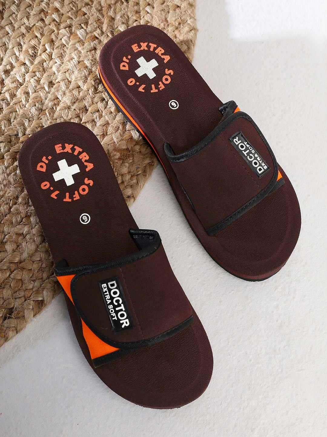 

DOCTOR EXTRA SOFT Women Colourblocked Orthopedic Non-Slip Adjustable Velcro Sliders, Brown