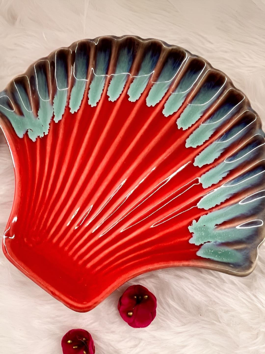 

Timaya's Decor Red & Blue Ceramic Shell Platter
