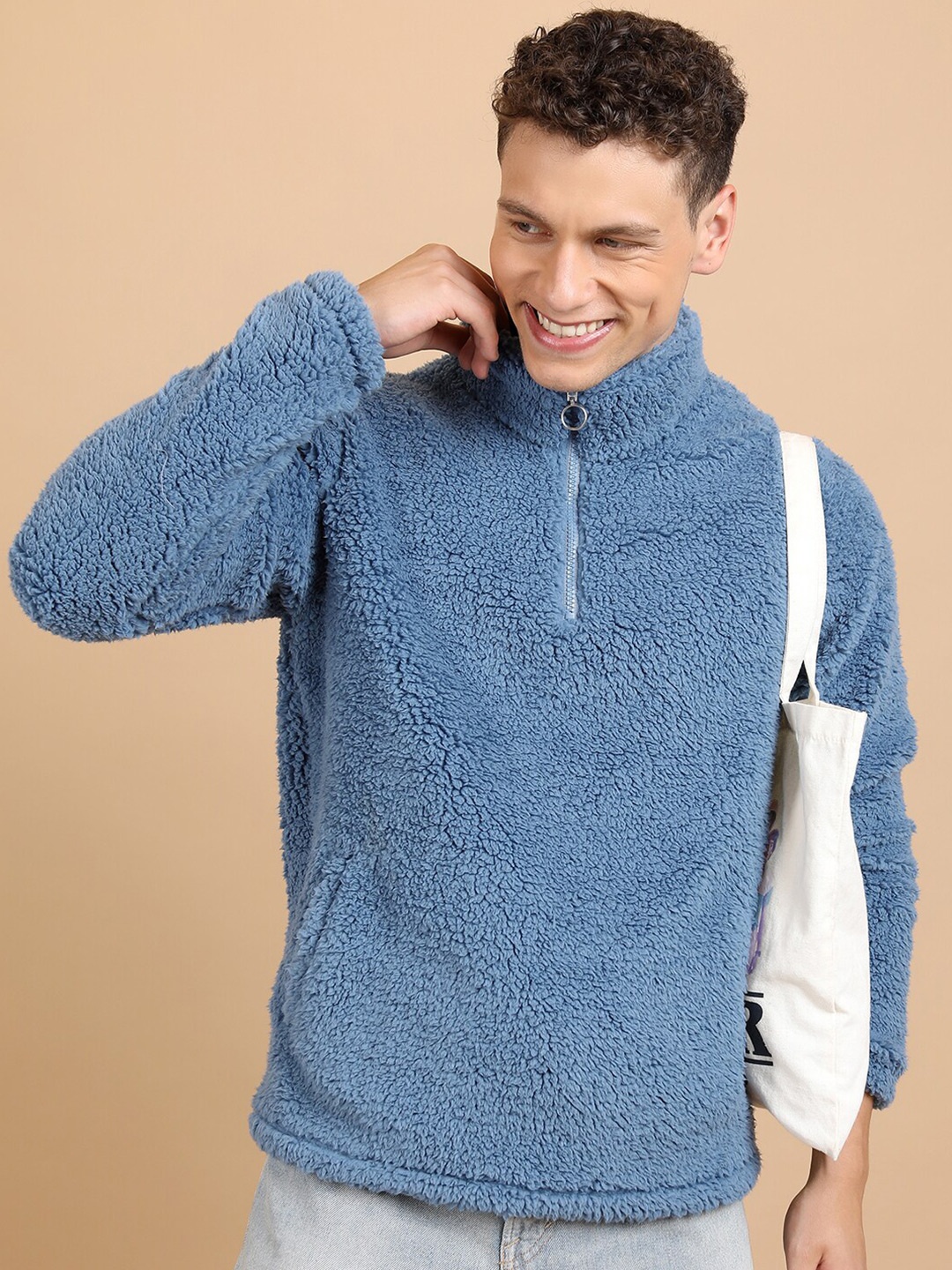 

HIGHLANDER Self Design High Neck Sweatshirt, Blue