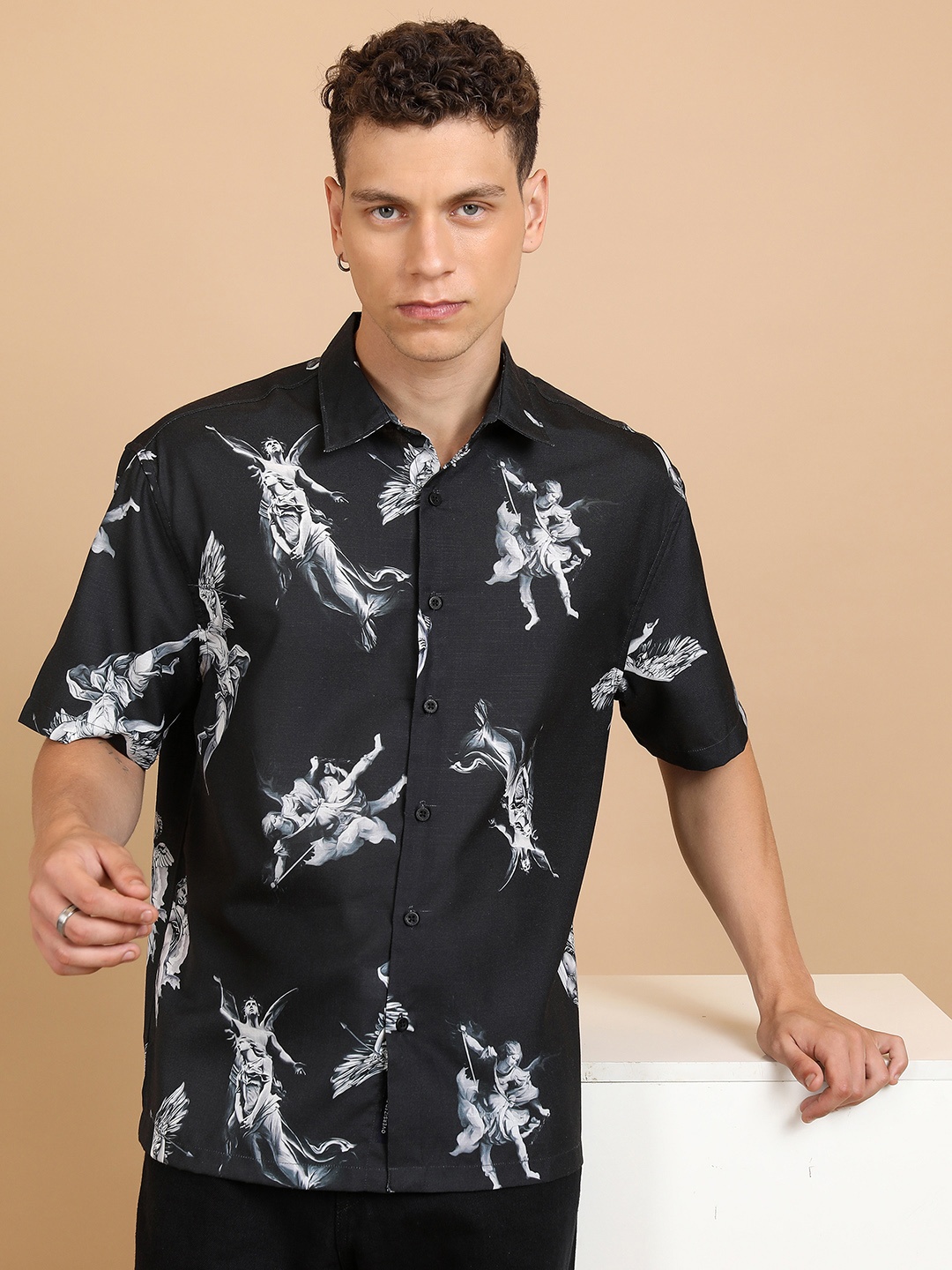 

HIGHLANDER Graphic Printed Casual Oversized Shirt, Black
