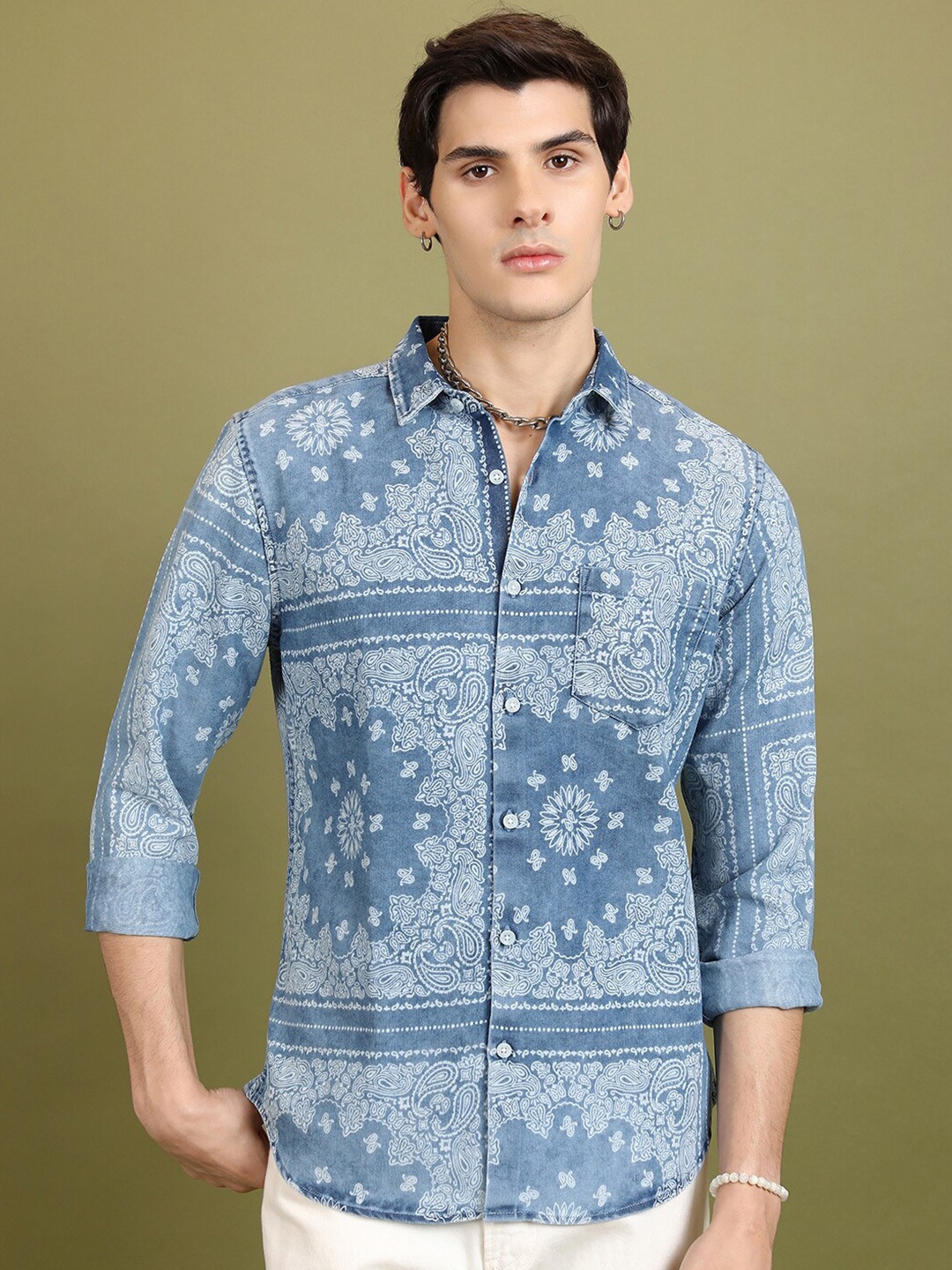 

HIGHLANDER Ethnic Motifs Printed Slim Fit Casual Shirt, Blue