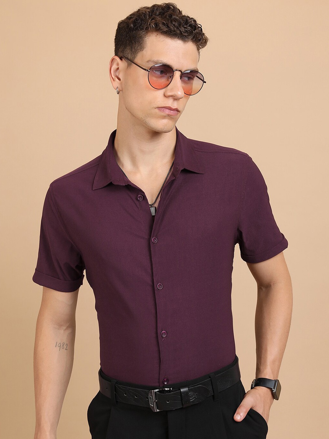 

KETCH Slim Fit Spread Collar Short Sleeves Casual Shirt, Maroon