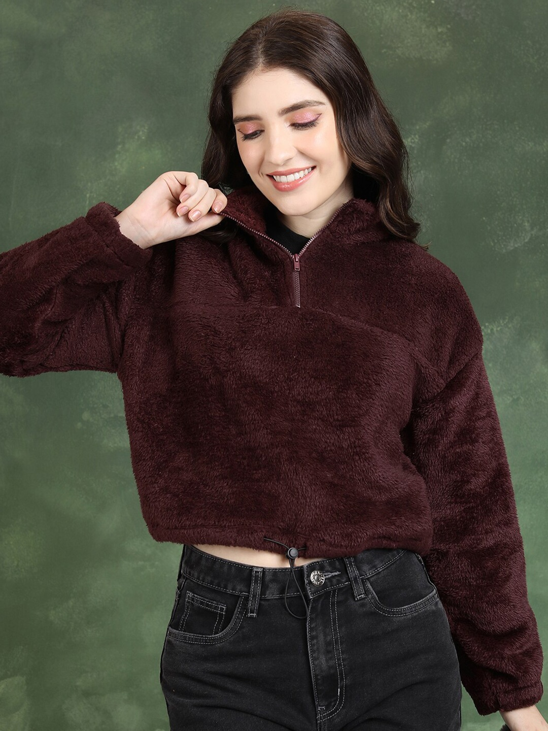 

Tokyo Talkies Brown High Neck Pullover Crop Sweatshirt